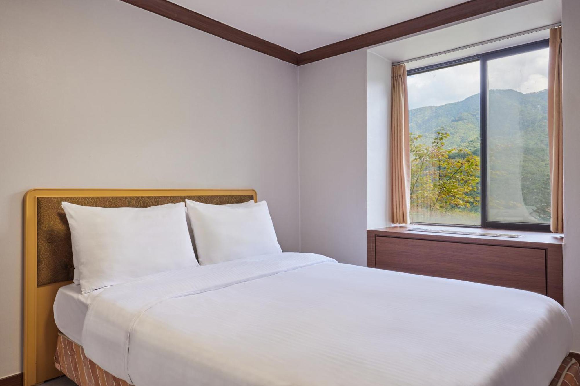 Osaek Greenyard Hotel Yangyang Room photo
